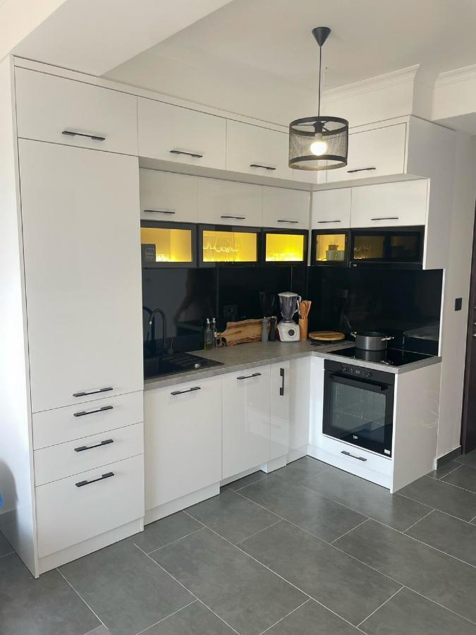Eden Apartments Тиват Экстерьер фото