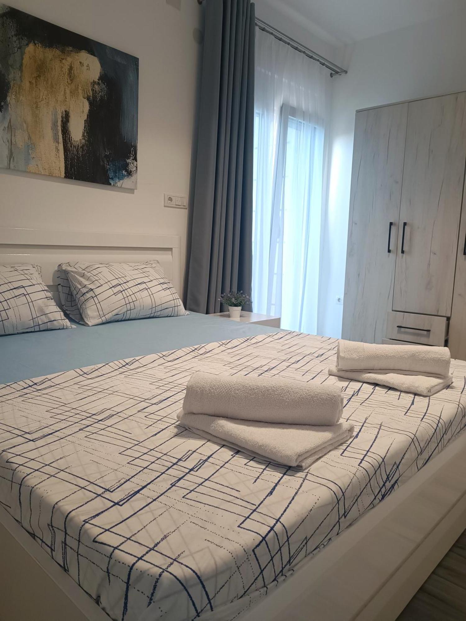 Eden Apartments Тиват Экстерьер фото